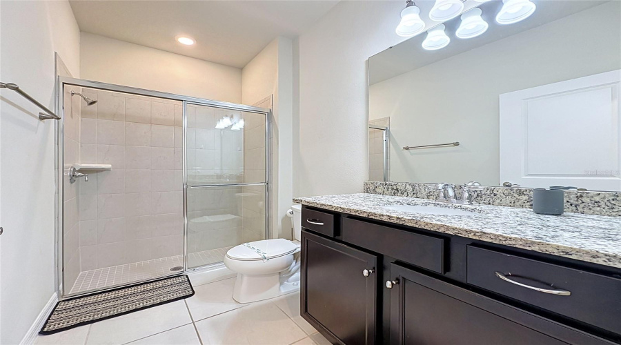 DAVENPORT, Florida 33897, 5 Bedrooms Bedrooms, ,4 BathroomsBathrooms,Residential,For Sale,JETTY WAY,0,MFRS5152558