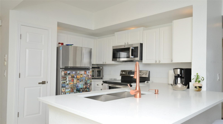 CELEBRATION, Florida 34747, 2 Bedrooms Bedrooms, ,2 BathroomsBathrooms,Residential,For Sale,LONGVIEW,0,MFRS5152003