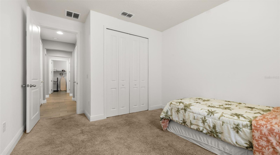 DAVENPORT, Florida 33896, 4 Bedrooms Bedrooms, ,2 BathroomsBathrooms,Residential,For Sale,YORKSHIRE,0,MFRS5153003