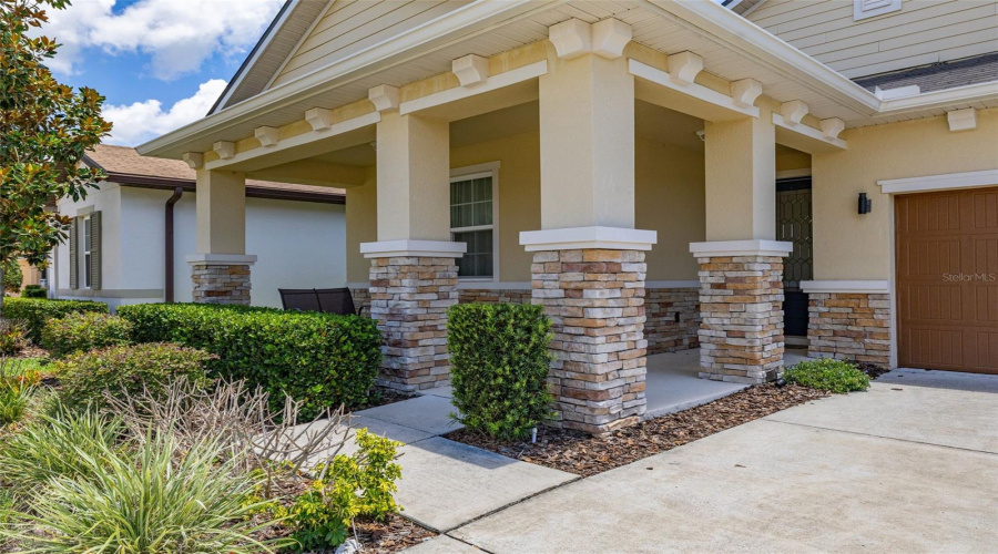 DAVENPORT, Florida 33896, 4 Bedrooms Bedrooms, ,2 BathroomsBathrooms,Residential,For Sale,YORKSHIRE,0,MFRS5153003