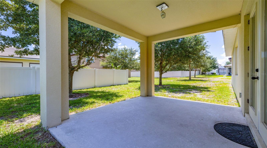 DAVENPORT, Florida 33896, 4 Bedrooms Bedrooms, ,2 BathroomsBathrooms,Residential,For Sale,YORKSHIRE,0,MFRS5153003
