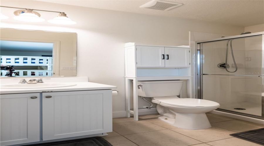 ORLANDO, Florida 32836, 5 Bedrooms Bedrooms, ,4 BathroomsBathrooms,Residential,For Sale,CHATEAUBRIAND,0,MFRO6421698