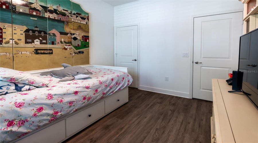 ORLANDO, Florida 32836, 5 Bedrooms Bedrooms, ,4 BathroomsBathrooms,Residential,For Sale,CHATEAUBRIAND,0,MFRO6421698