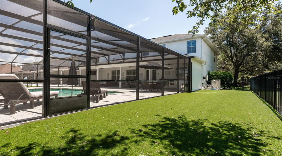 ORLANDO, Florida 32836, 5 Bedrooms Bedrooms, ,4 BathroomsBathrooms,Residential,For Sale,CHATEAUBRIAND,0,MFRO6421698
