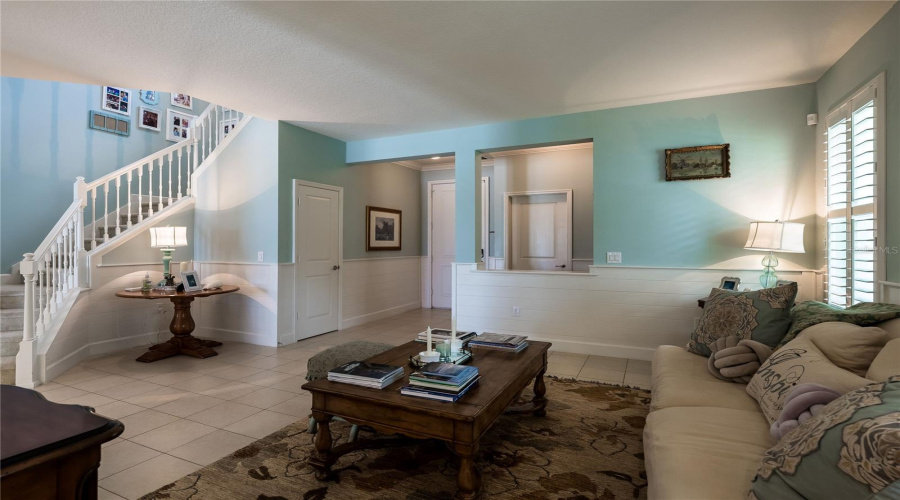 ORLANDO, Florida 32836, 5 Bedrooms Bedrooms, ,4 BathroomsBathrooms,Residential,For Sale,CHATEAUBRIAND,0,MFRO6421698