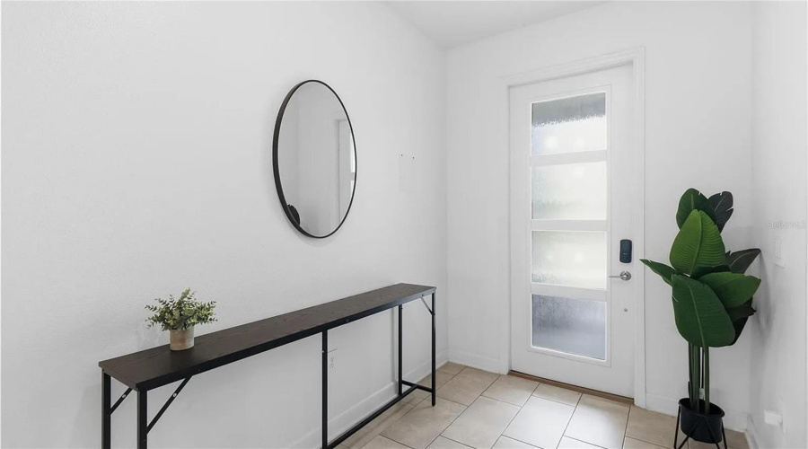 DAVENPORT, Florida 33896, 7 Bedrooms Bedrooms, ,5 BathroomsBathrooms,Residential,For Sale,SOMMERSET HILLS,0,MFRTB8524488