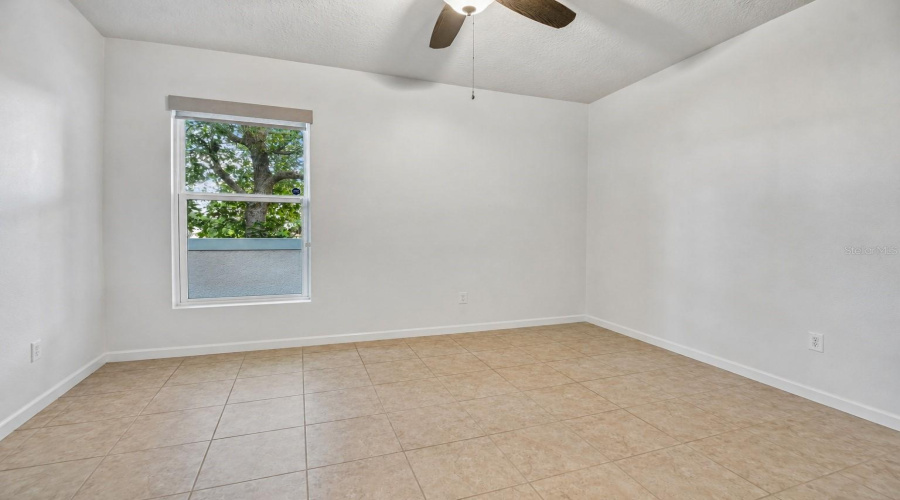 DAVENPORT, Florida 33837, 4 Bedrooms Bedrooms, ,2 BathroomsBathrooms,Residential,For Sale,AFFIRMED,0,MFRTB8523344