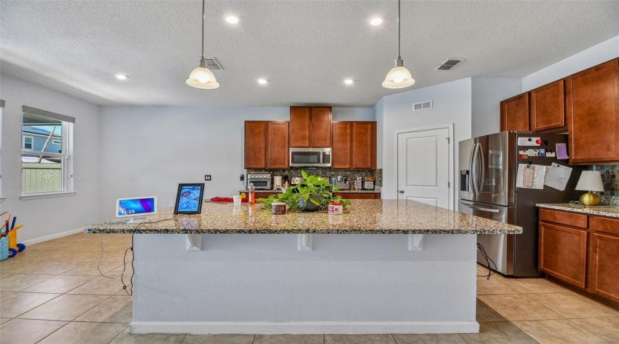 DAVENPORT, Florida 33837, 4 Bedrooms Bedrooms, ,2 BathroomsBathrooms,Residential,For Sale,AFFIRMED,0,MFRTB8523344