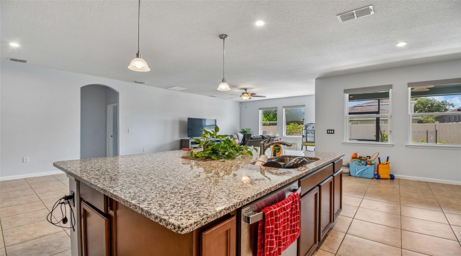 DAVENPORT, Florida 33837, 4 Bedrooms Bedrooms, ,2 BathroomsBathrooms,Residential,For Sale,AFFIRMED,0,MFRTB8523344