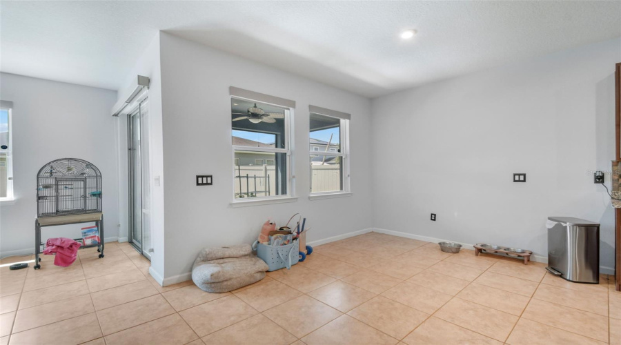 DAVENPORT, Florida 33837, 4 Bedrooms Bedrooms, ,2 BathroomsBathrooms,Residential,For Sale,AFFIRMED,0,MFRTB8523344