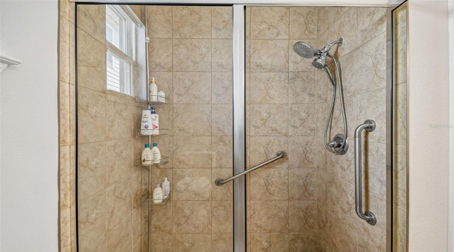 DAVENPORT, Florida 33837, 4 Bedrooms Bedrooms, ,2 BathroomsBathrooms,Residential,For Sale,AFFIRMED,0,MFRTB8523344