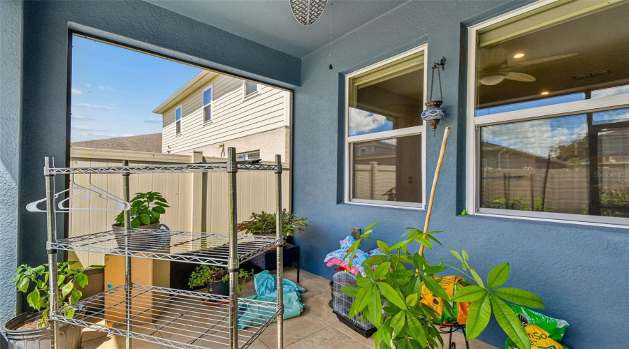 DAVENPORT, Florida 33837, 4 Bedrooms Bedrooms, ,2 BathroomsBathrooms,Residential,For Sale,AFFIRMED,0,MFRTB8523344