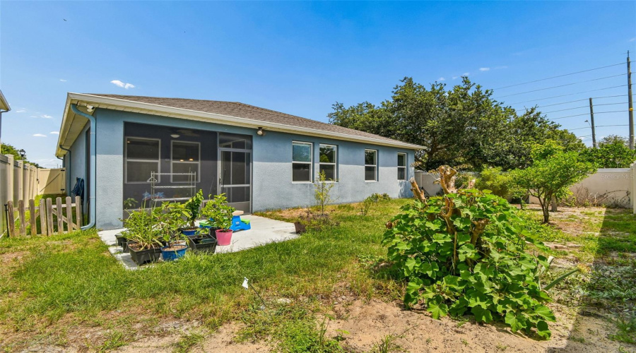 DAVENPORT, Florida 33837, 4 Bedrooms Bedrooms, ,2 BathroomsBathrooms,Residential,For Sale,AFFIRMED,0,MFRTB8523344