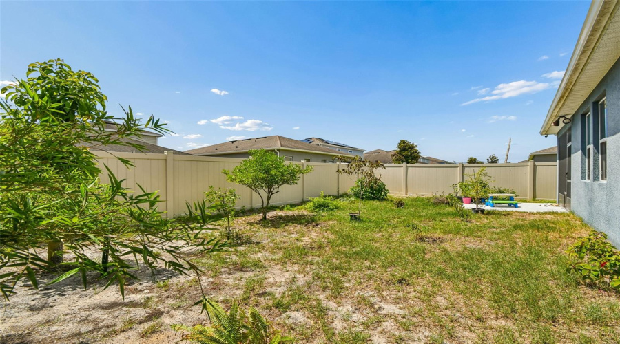 DAVENPORT, Florida 33837, 4 Bedrooms Bedrooms, ,2 BathroomsBathrooms,Residential,For Sale,AFFIRMED,0,MFRTB8523344