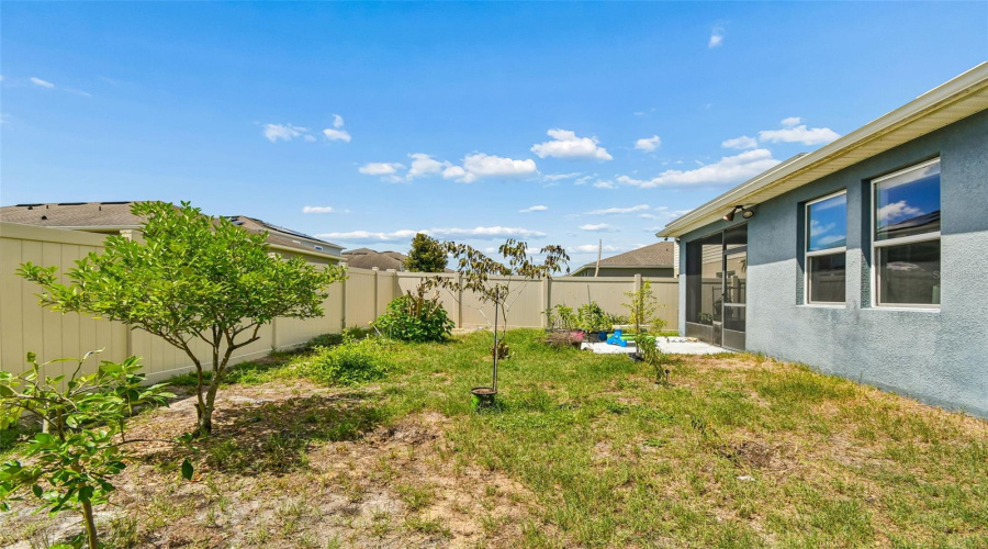 DAVENPORT, Florida 33837, 4 Bedrooms Bedrooms, ,2 BathroomsBathrooms,Residential,For Sale,AFFIRMED,0,MFRTB8523344