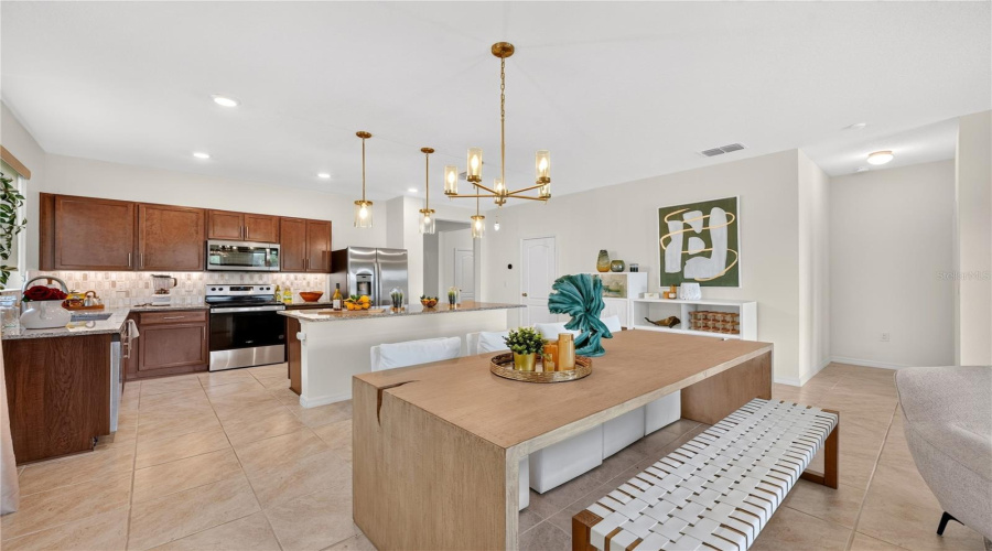 DAVENPORT, Florida 33896, 4 Bedrooms Bedrooms, ,2 BathroomsBathrooms,Residential,For Sale,OVERPOOL AVENUE,0,MFRO6422245