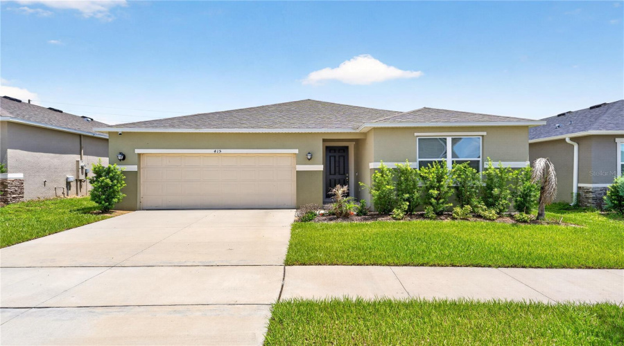 DAVENPORT, Florida 33896, 4 Bedrooms Bedrooms, ,2 BathroomsBathrooms,Residential,For Sale,OVERPOOL AVENUE,0,MFRO6422245