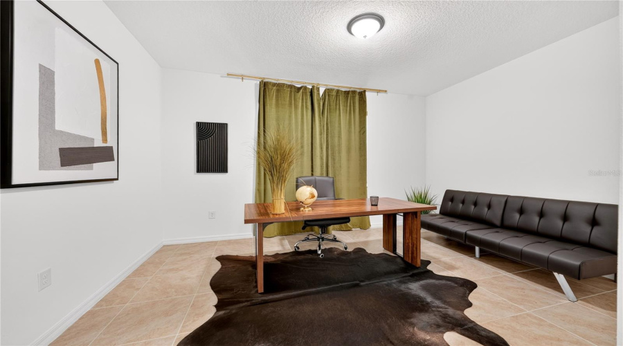 DAVENPORT, Florida 33896, 4 Bedrooms Bedrooms, ,2 BathroomsBathrooms,Residential,For Sale,OVERPOOL AVENUE,0,MFRO6422245