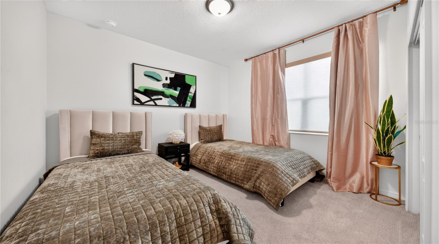DAVENPORT, Florida 33896, 4 Bedrooms Bedrooms, ,2 BathroomsBathrooms,Residential,For Sale,OVERPOOL AVENUE,0,MFRO6422245