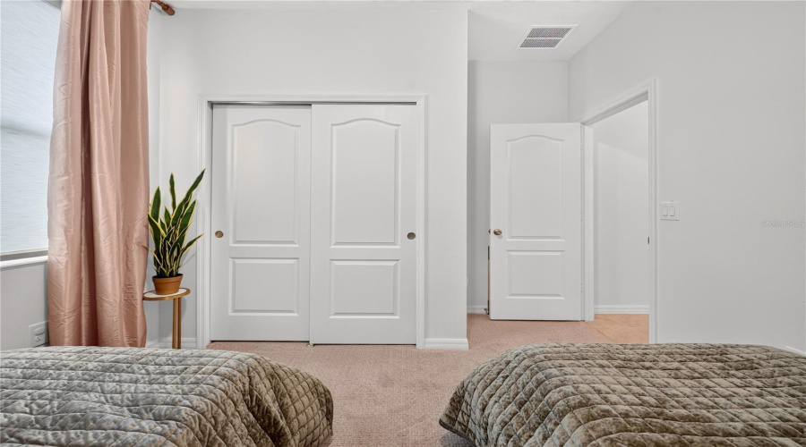 DAVENPORT, Florida 33896, 4 Bedrooms Bedrooms, ,2 BathroomsBathrooms,Residential,For Sale,OVERPOOL AVENUE,0,MFRO6422245