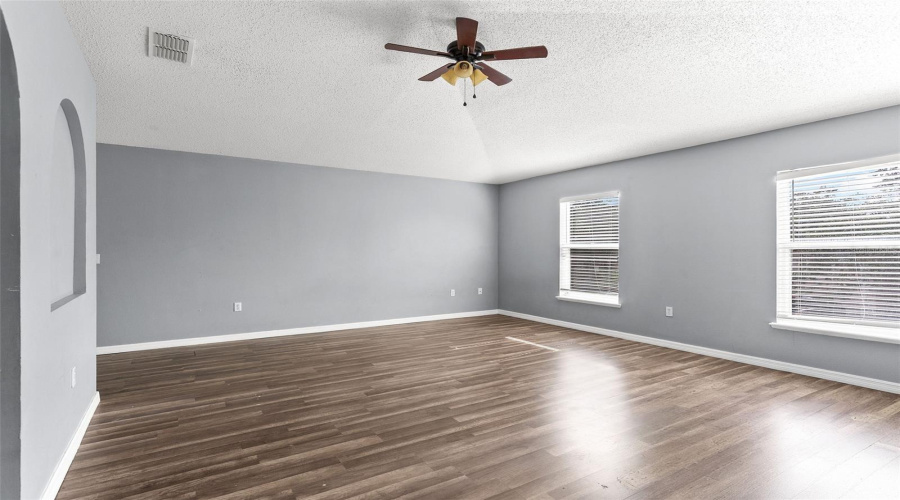 DAVENPORT, Florida 33837, 4 Bedrooms Bedrooms, ,2 BathroomsBathrooms,Residential,For Sale,VERVAIN,0,MFRS5153027