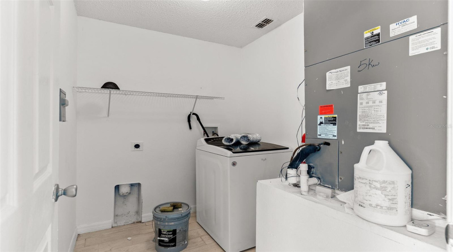 DAVENPORT, Florida 33837, 4 Bedrooms Bedrooms, ,2 BathroomsBathrooms,Residential,For Sale,VERVAIN,0,MFRS5153027