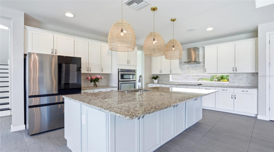 DAVENPORT, Florida 33837, 4 Bedrooms Bedrooms, ,3 BathroomsBathrooms,Residential,For Sale,HERITAGE GREEN,0,MFRS5152561