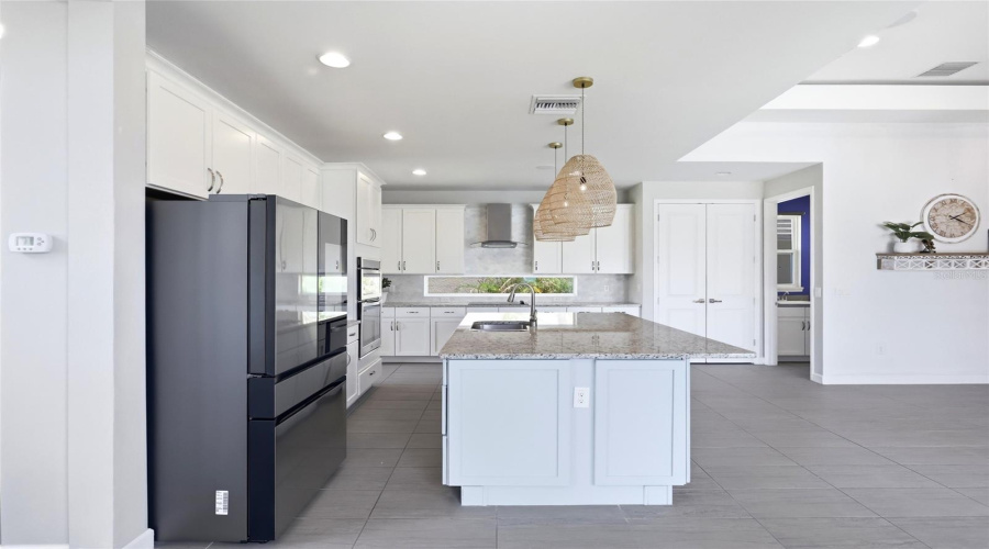 DAVENPORT, Florida 33837, 4 Bedrooms Bedrooms, ,3 BathroomsBathrooms,Residential,For Sale,HERITAGE GREEN,0,MFRS5152561