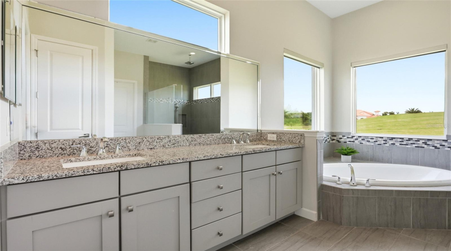 DAVENPORT, Florida 33837, 4 Bedrooms Bedrooms, ,3 BathroomsBathrooms,Residential,For Sale,HERITAGE GREEN,0,MFRS5152561