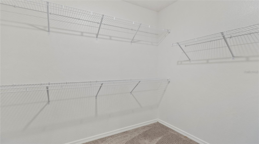 DAVENPORT, Florida 33837, 4 Bedrooms Bedrooms, ,2 BathroomsBathrooms,Residential,For Sale,OAK BLUFF,0,MFRO6422032