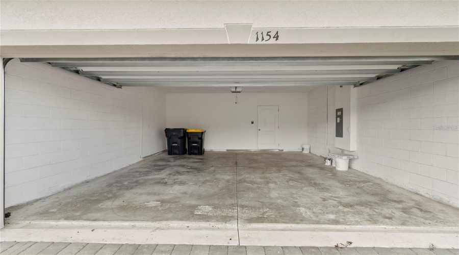 DAVENPORT, Florida 33837, 4 Bedrooms Bedrooms, ,2 BathroomsBathrooms,Residential,For Sale,OAK BLUFF,0,MFRO6422032