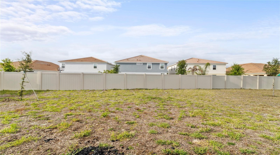 DAVENPORT, Florida 33837, 4 Bedrooms Bedrooms, ,2 BathroomsBathrooms,Residential,For Sale,OAK BLUFF,0,MFRO6422032