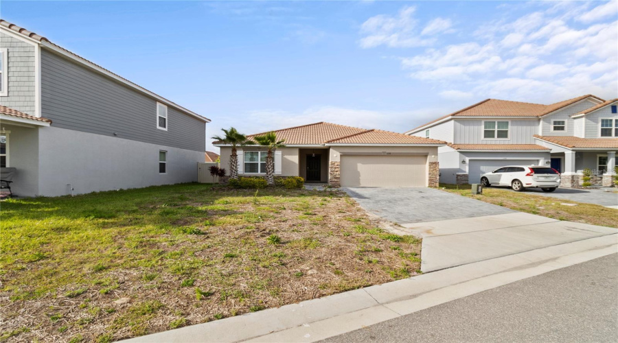 DAVENPORT, Florida 33837, 4 Bedrooms Bedrooms, ,2 BathroomsBathrooms,Residential,For Sale,OAK BLUFF,0,MFRO6422032