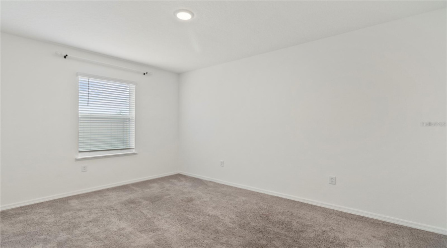 DAVENPORT, Florida 33837, 4 Bedrooms Bedrooms, ,2 BathroomsBathrooms,Residential,For Sale,OAK BLUFF,0,MFRO6422032