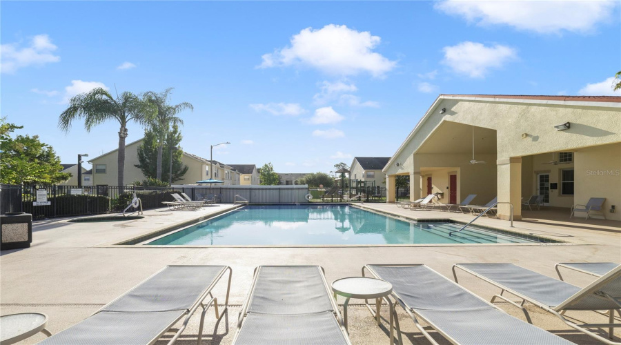 Kissimmee, Florida 34746, 4 Bedrooms Bedrooms, ,3 Bathroomsbathrooms,Residential,For Sale,Club Cortile,0,Mfro6422413