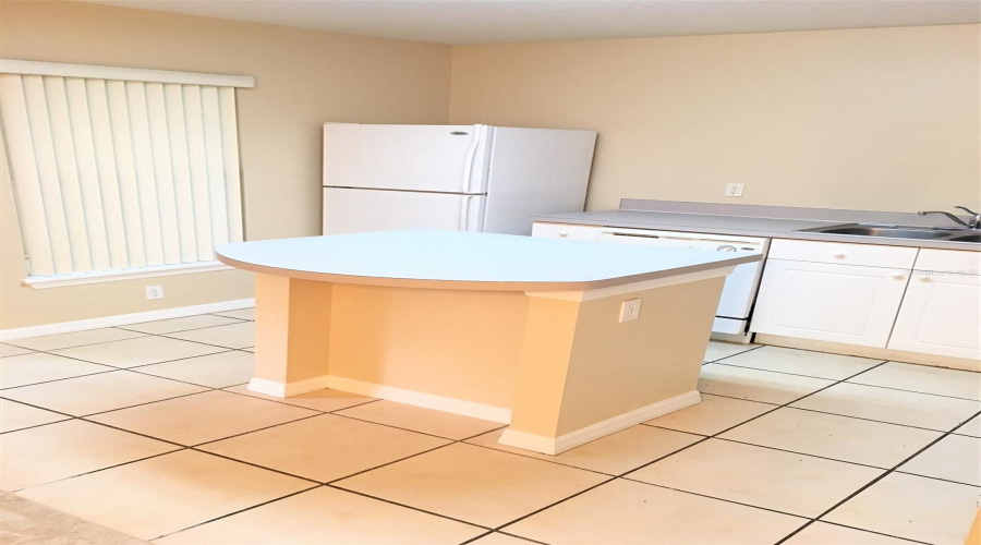 KISSIMMEE, Florida 34746, 4 Bedrooms Bedrooms, ,3 BathroomsBathrooms,Residential,For Sale,CLUB CORTILE,0,MFRO6422413