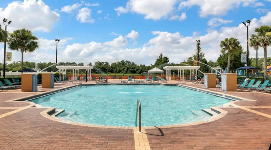 KISSIMMEE, Florida 34746, 4 Bedrooms Bedrooms, ,3 BathroomsBathrooms,Residential,For Sale,JONAFREE,0,MFRA4698864