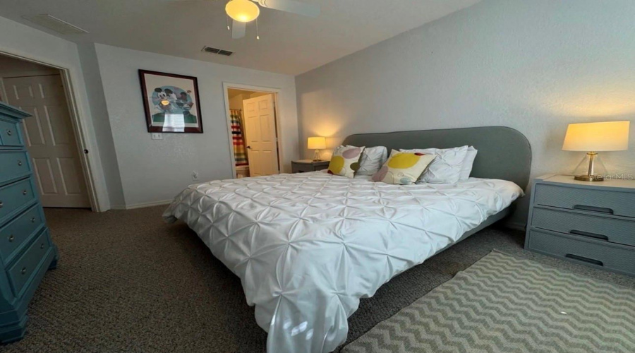 KISSIMMEE, Florida 34746, 4 Bedrooms Bedrooms, ,3 BathroomsBathrooms,Residential,For Sale,JONAFREE,0,MFRA4698864