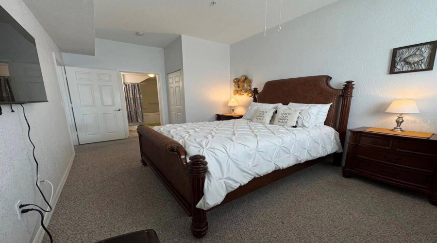 KISSIMMEE, Florida 34746, 4 Bedrooms Bedrooms, ,3 BathroomsBathrooms,Residential,For Sale,JONAFREE,0,MFRA4698864