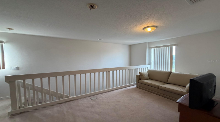 KISSIMMEE, Florida 34746, 4 Bedrooms Bedrooms, ,3 BathroomsBathrooms,Residential,For Sale,WATERFORD,0,MFRO6422070