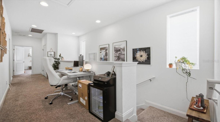 DAVENPORT, Florida 33896, 5 Bedrooms Bedrooms, ,5 BathroomsBathrooms,Residential,For Sale,CAPTIVA,0,MFRO6422495