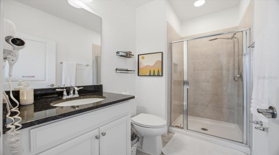 DAVENPORT, Florida 33896, 5 Bedrooms Bedrooms, ,5 BathroomsBathrooms,Residential,For Sale,CAPTIVA,0,MFRO6422495