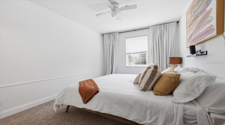 DAVENPORT, Florida 33896, 5 Bedrooms Bedrooms, ,5 BathroomsBathrooms,Residential,For Sale,CAPTIVA,0,MFRO6422495
