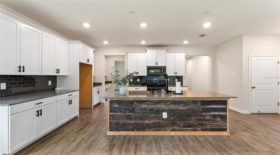 CHAMPIONS GATE, Florida 33896, 5 Bedrooms Bedrooms, ,4 BathroomsBathrooms,Residential,For Sale,OLYMPIC CLUB,0,MFRS5153080
