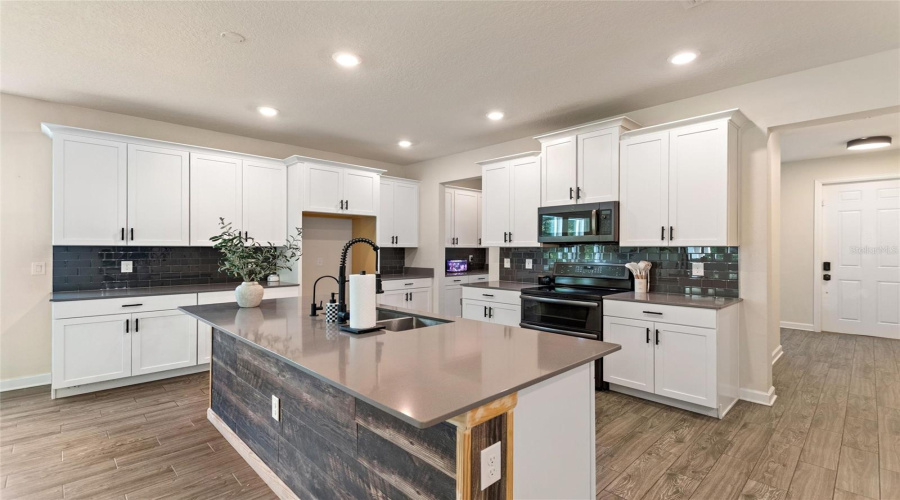 CHAMPIONS GATE, Florida 33896, 5 Bedrooms Bedrooms, ,4 BathroomsBathrooms,Residential,For Sale,OLYMPIC CLUB,0,MFRS5153080