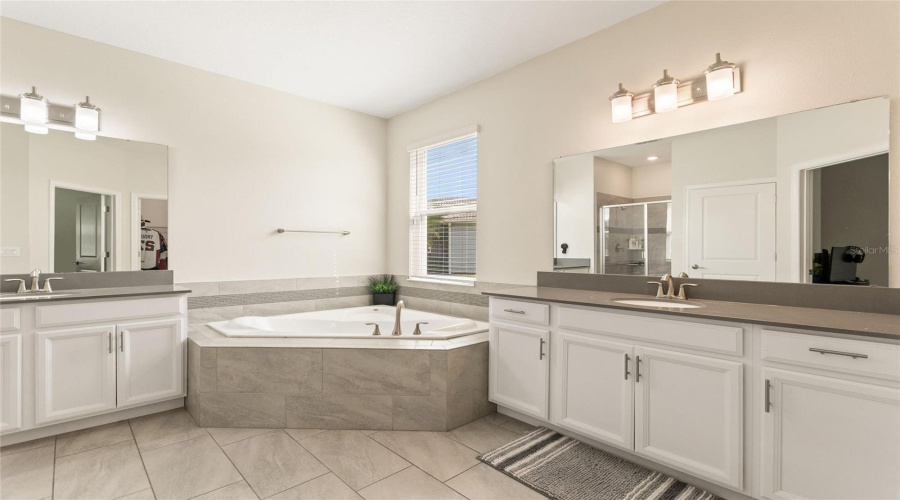 CHAMPIONS GATE, Florida 33896, 5 Bedrooms Bedrooms, ,4 BathroomsBathrooms,Residential,For Sale,OLYMPIC CLUB,0,MFRS5153080