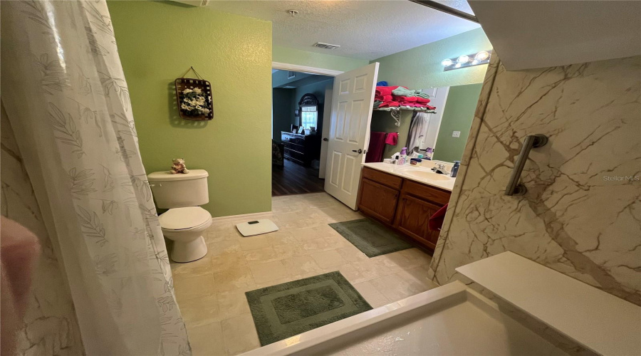 KISSIMMEE, Florida 34746, 3 Bedrooms Bedrooms, ,2 BathroomsBathrooms,Residential,For Sale,LODI,0,MFRS5153055