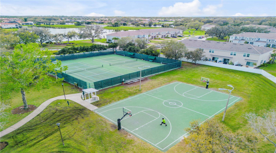KISSIMMEE, Florida 34746, 3 Bedrooms Bedrooms, ,3 BathroomsBathrooms,Residential,For Sale,VALLEYVIEW,0,MFRO6420345
