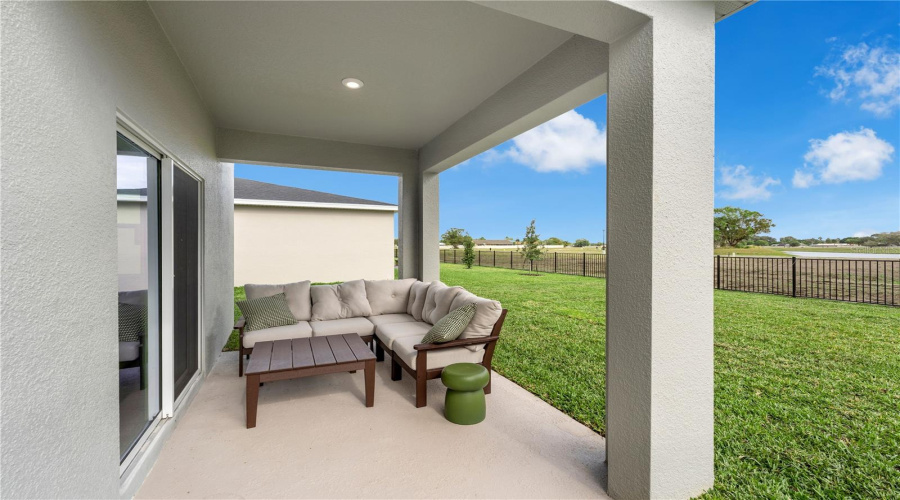 DAVENPORT, Florida 33837, 4 Bedrooms Bedrooms, ,2 BathroomsBathrooms,Residential,For Sale,MEADOW WALK,0,MFRO6389484