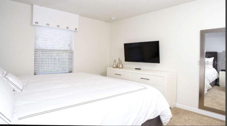 KISSIMMEE, Florida 34747, 5 Bedrooms Bedrooms, ,4 BathroomsBathrooms,Residential,For Sale,GENEVE CT,0,MFRO6422639